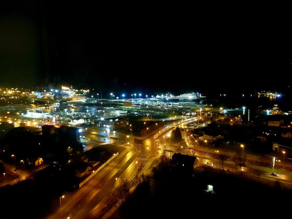 Sea View Apartment In ไคลเพดา ภายนอก รูปภาพ