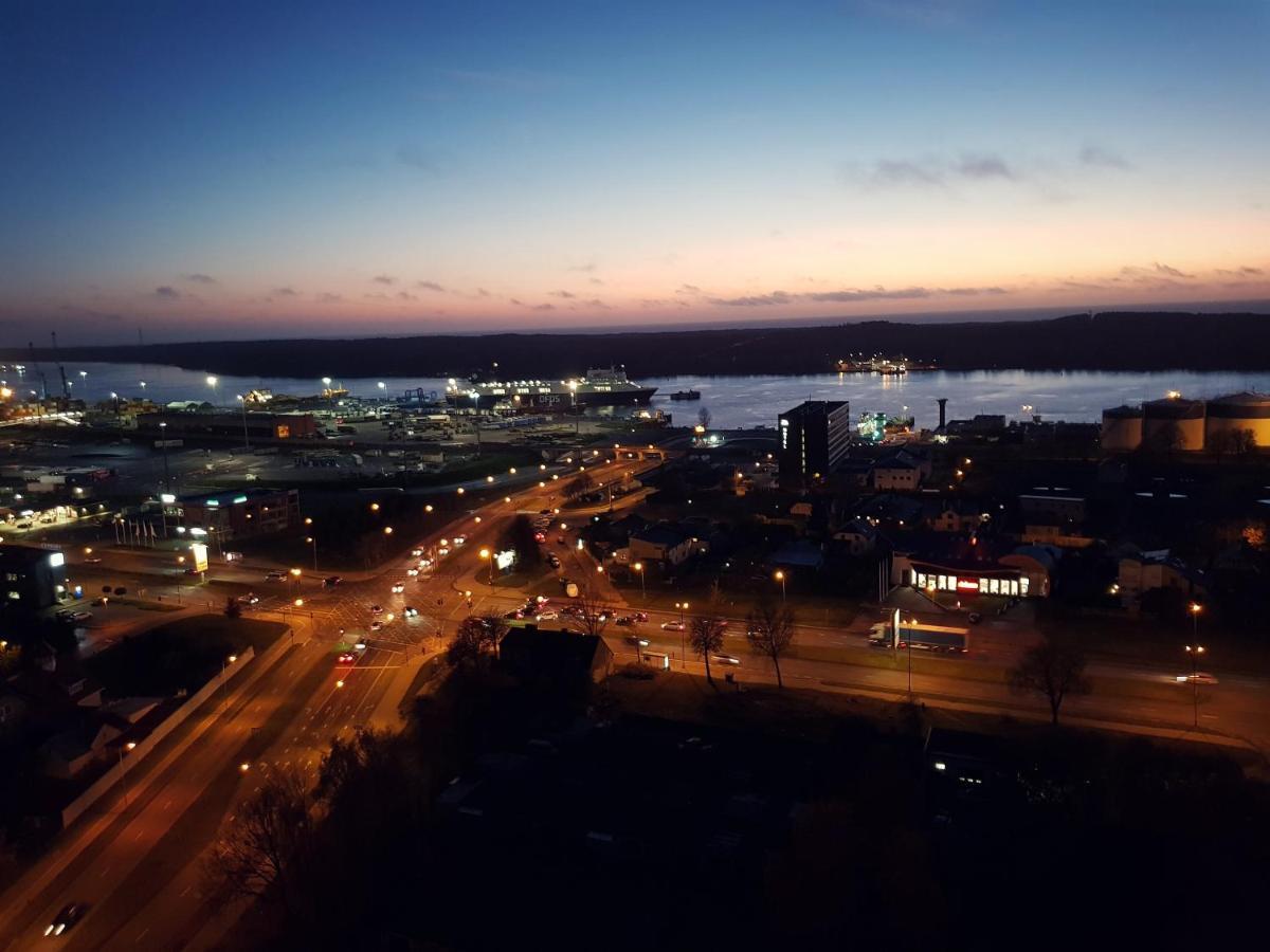 Sea View Apartment In ไคลเพดา ภายนอก รูปภาพ